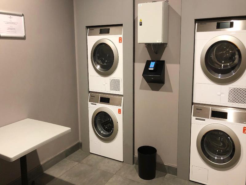 Candlewood Suites Dusseldorf Airport image