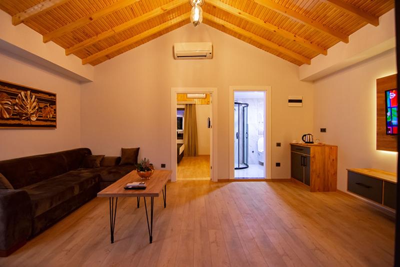 Green Palace Suite Hotel image
