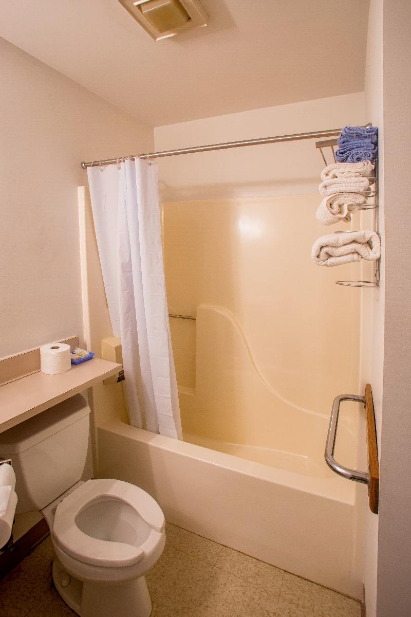 Lafayette Motel image