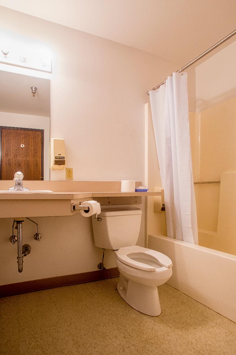 Lafayette Motel image