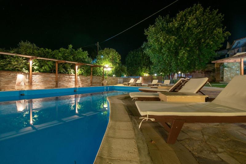 Apollo Beach Hotel image