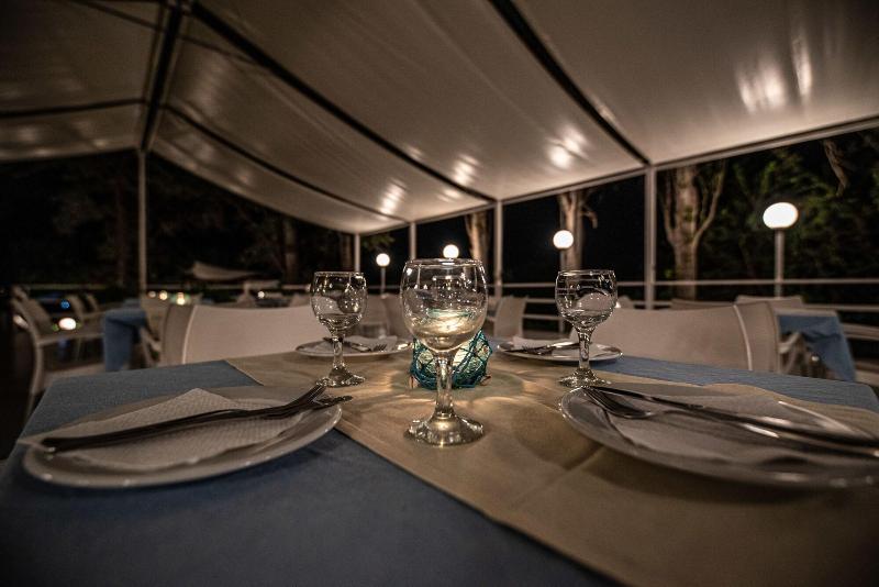 Apollo Beach Hotel image