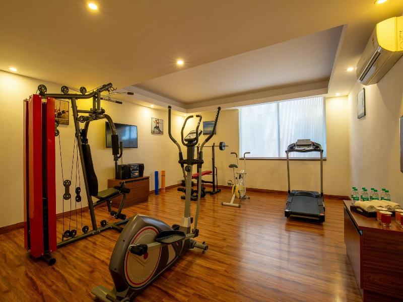 Rosewood Apartment Hotel image