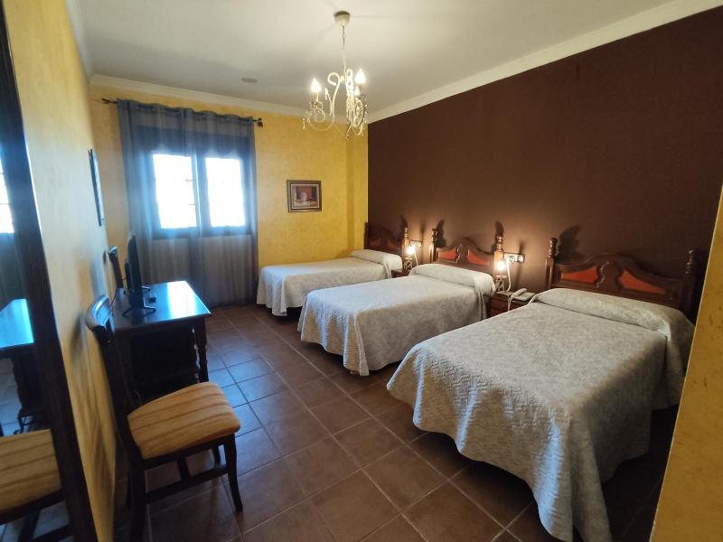 Hotel El Doncel image