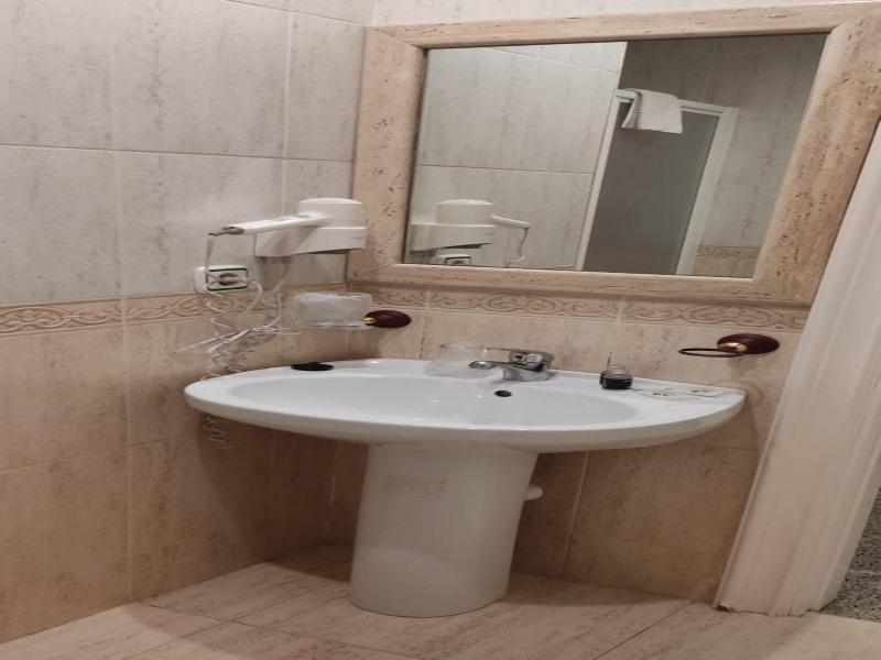 Hotel El Doncel image