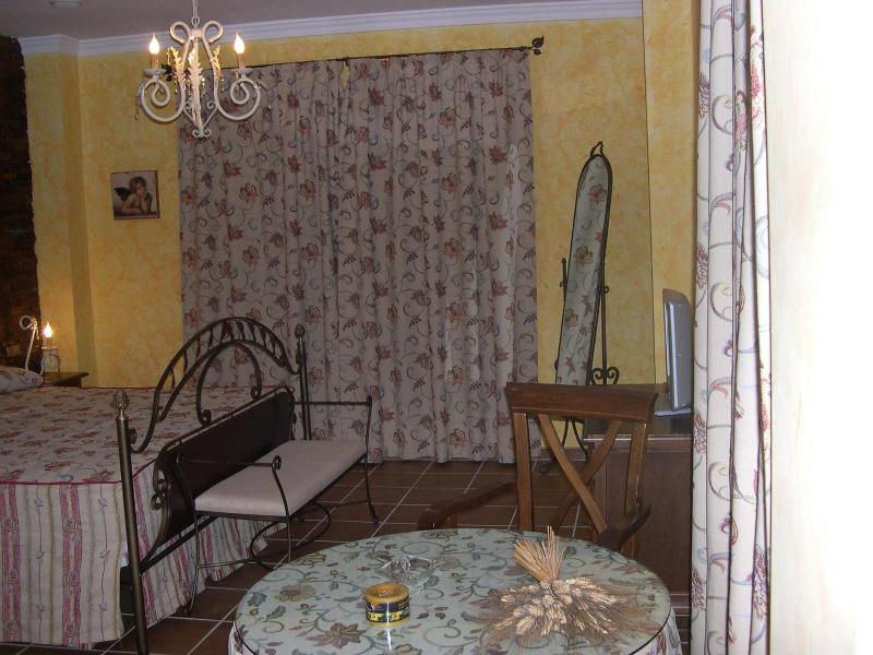 Hotel El Doncel image
