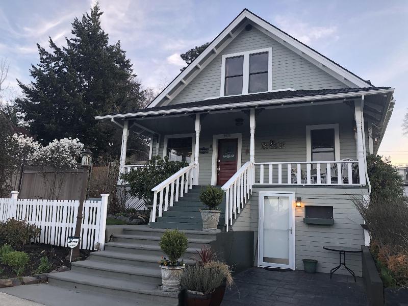 R R Guesthouse, The Dalles