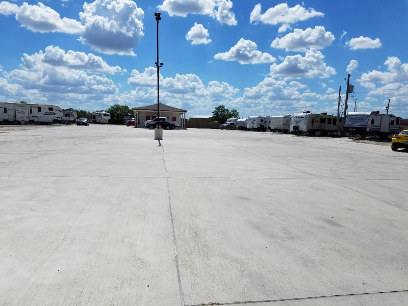 Luxury Inn Rv Park