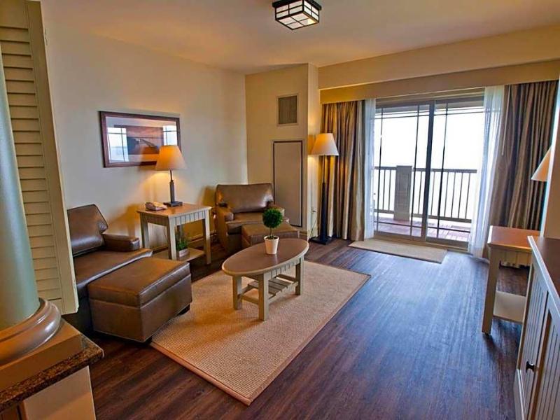 1000 Islands Harbor Hotel image