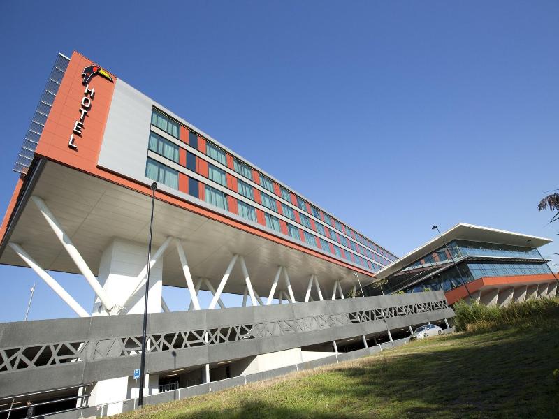 Van Der Valk Hotel Veenendaal image