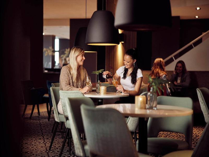 Van Der Valk Hotel Veenendaal image