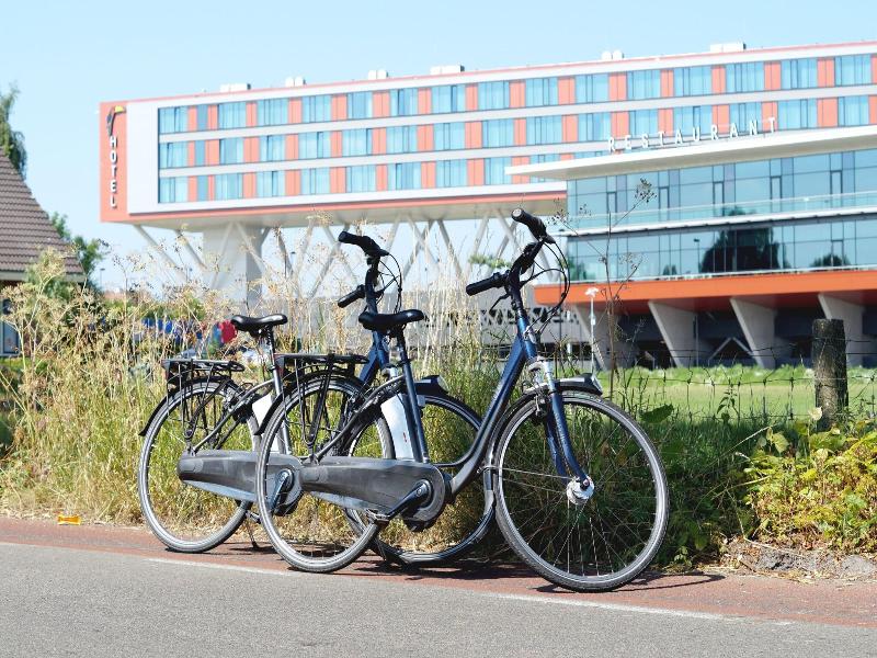 Van Der Valk Hotel Veenendaal image