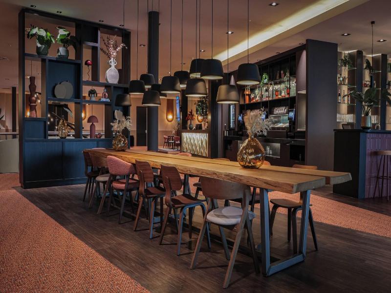 Van Der Valk Hotel Veenendaal image