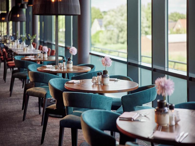 Van Der Valk Hotel Veenendaal image