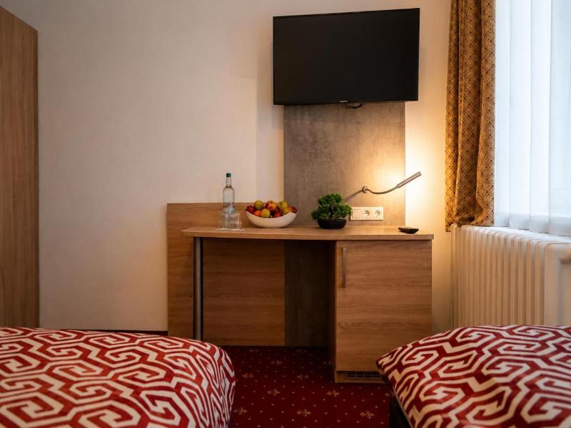 Hotel Mona image