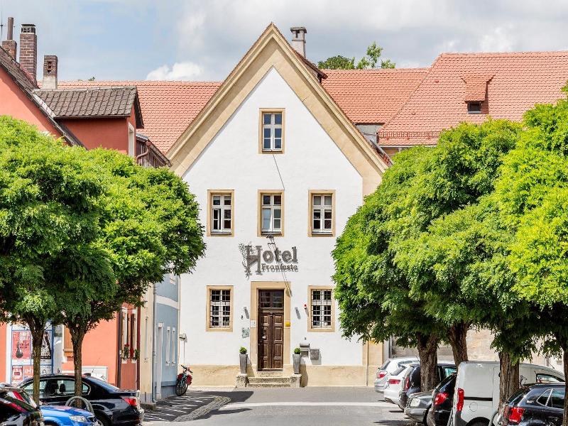 Hotel Fronfeste image