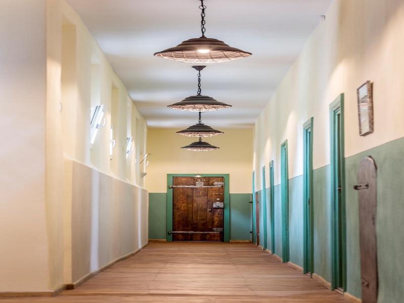 Hotel Fronfeste image