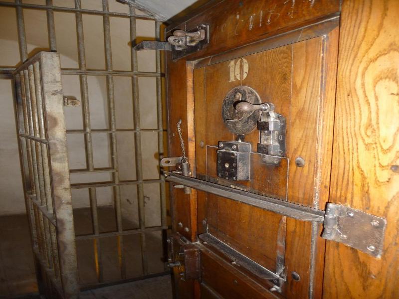 Hotel Fronfeste image