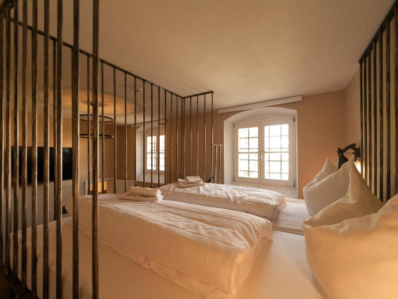 Hotel Fronfeste image