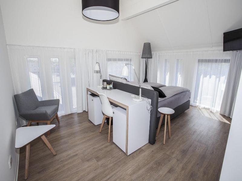 Hotel Termunterzijl image
