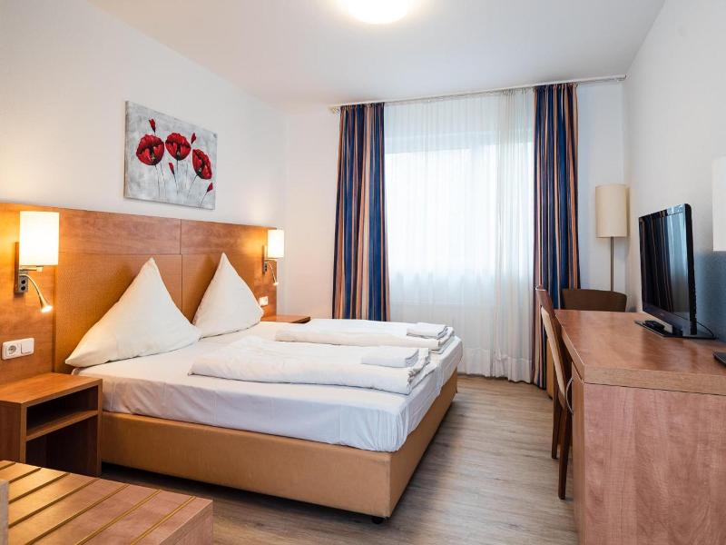 G & L Hotel Dortmund image