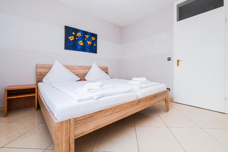 G & L Hotel Dortmund image