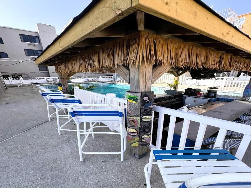 Oceanic Hotel