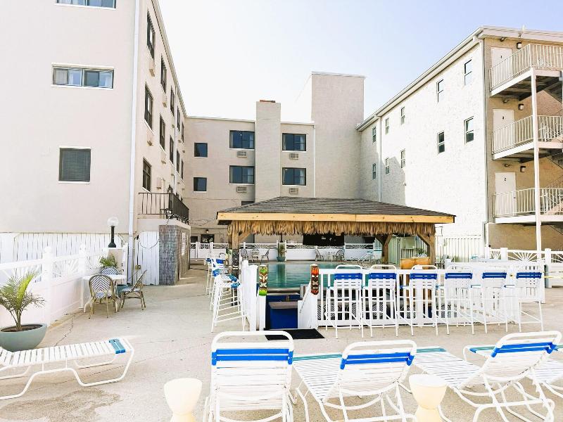 Oceanic Hotel