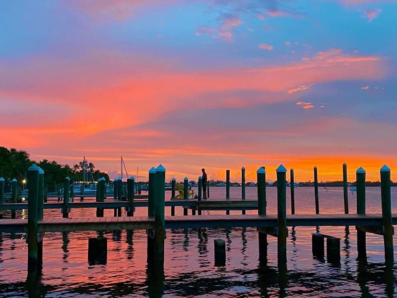 Sunset Cove Beach Resort