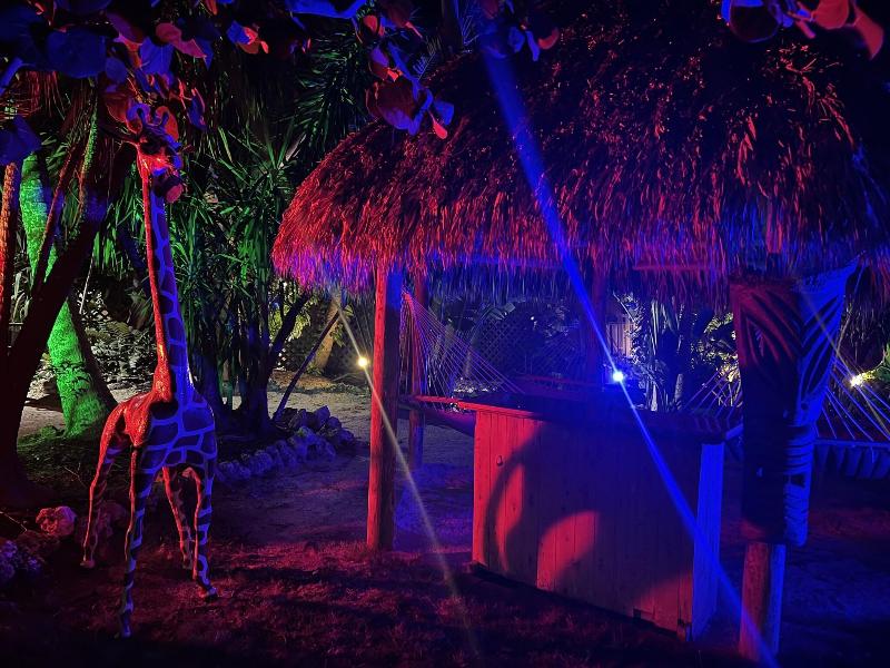 Sunset Cove Beach Resort
