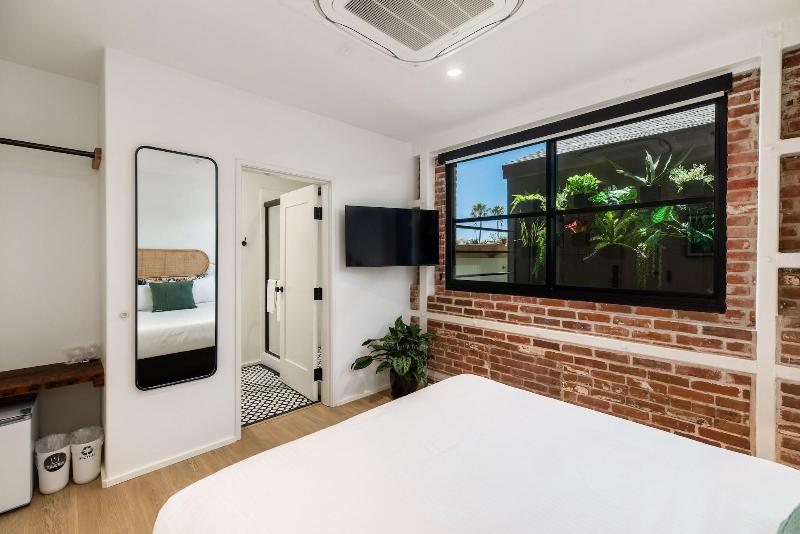 The Brick Hotel image