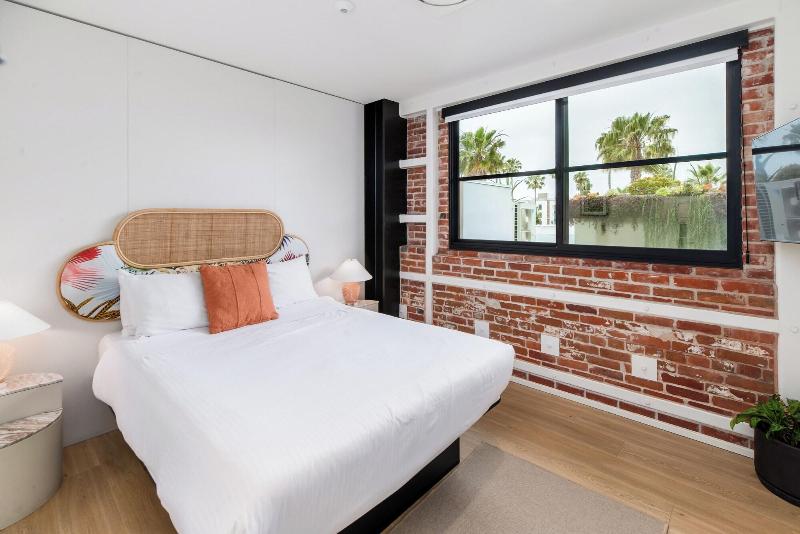 The Brick Hotel image