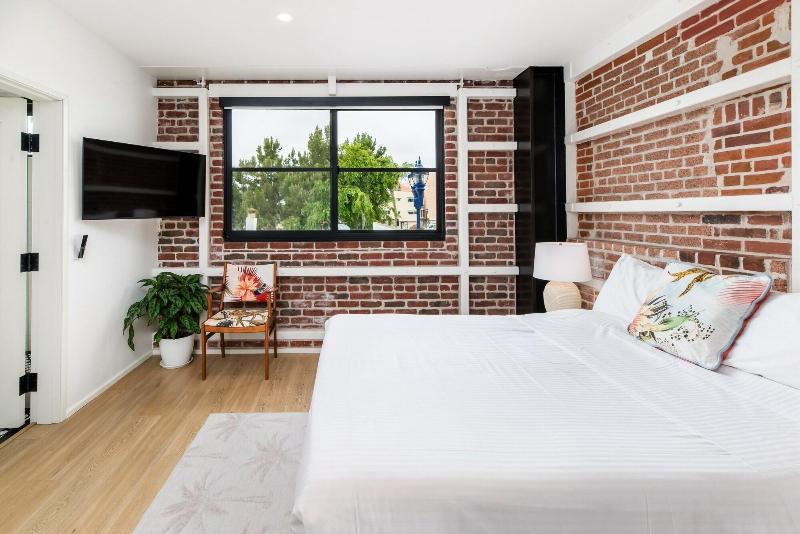 The Brick Hotel image