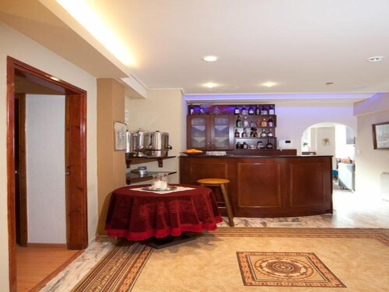 40 Platania Hotel
