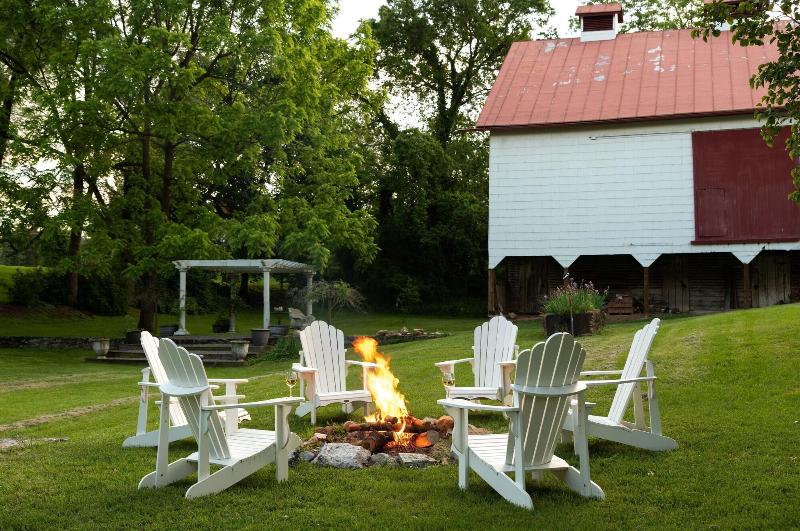 South Court Inn