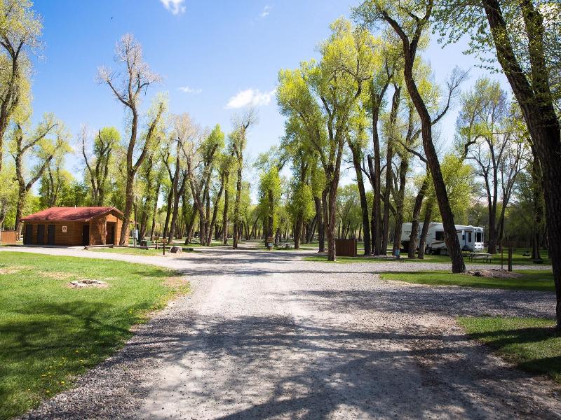 The Longhorn Ranch Lodge And Rv Resort