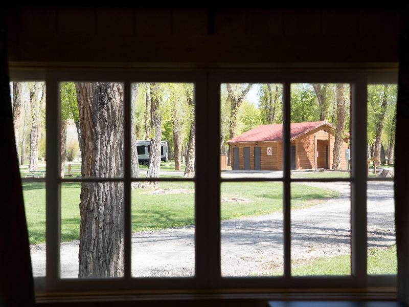 The Longhorn Ranch Lodge And Rv Resort