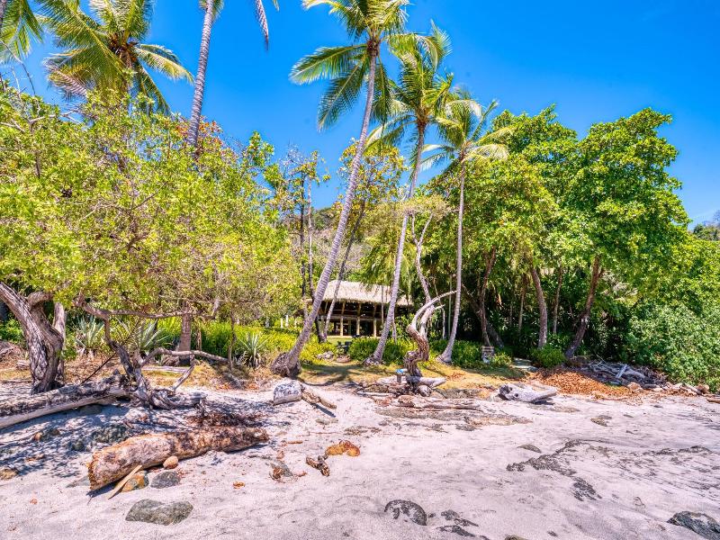 Ylang Ylang Beach Resort image