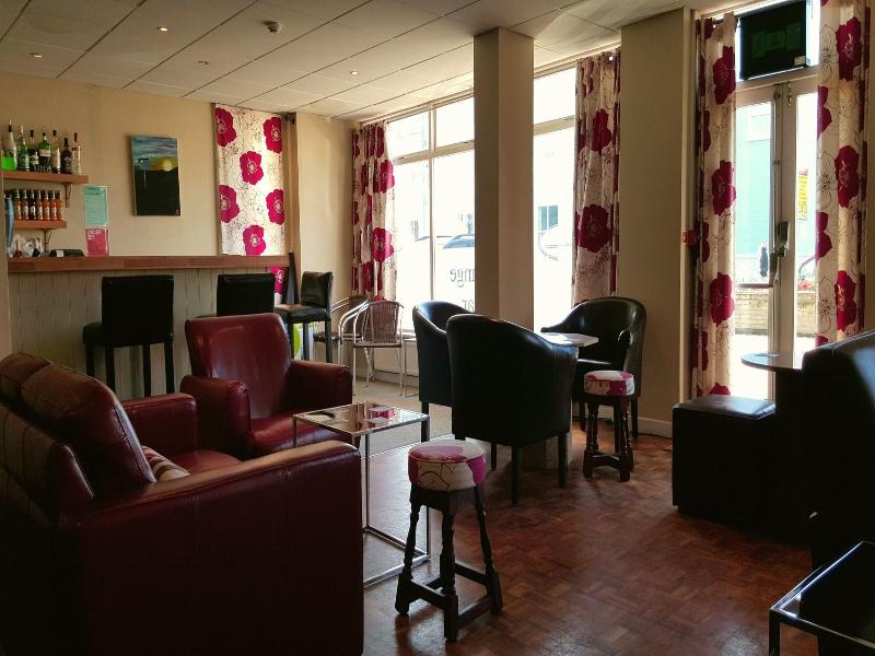 Langtry Hotel image