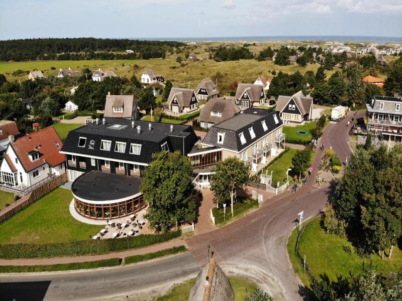 Hotel Nes image