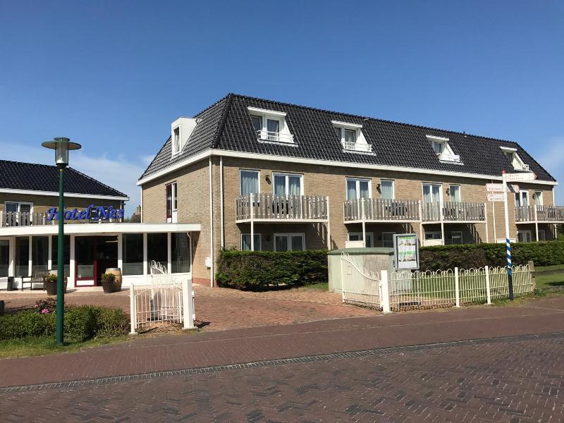Hotel Nes image
