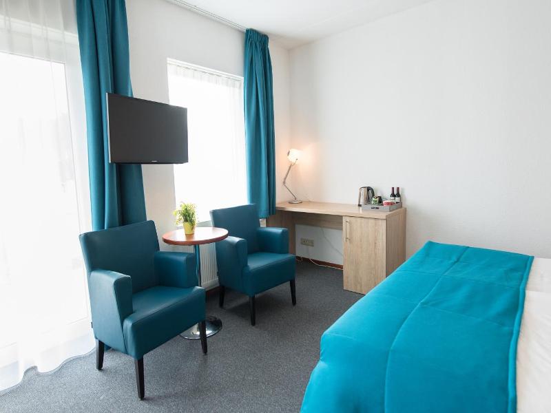 Hotel Nes image