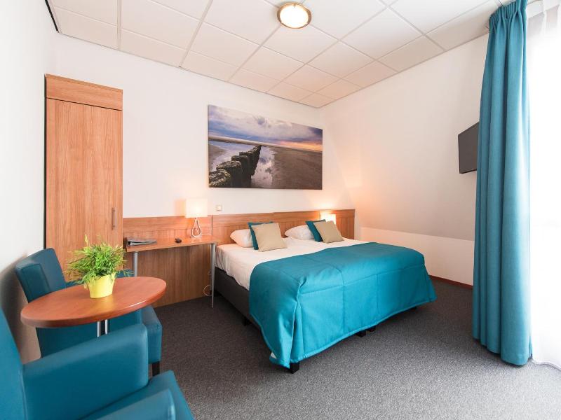 Hotel Nes image