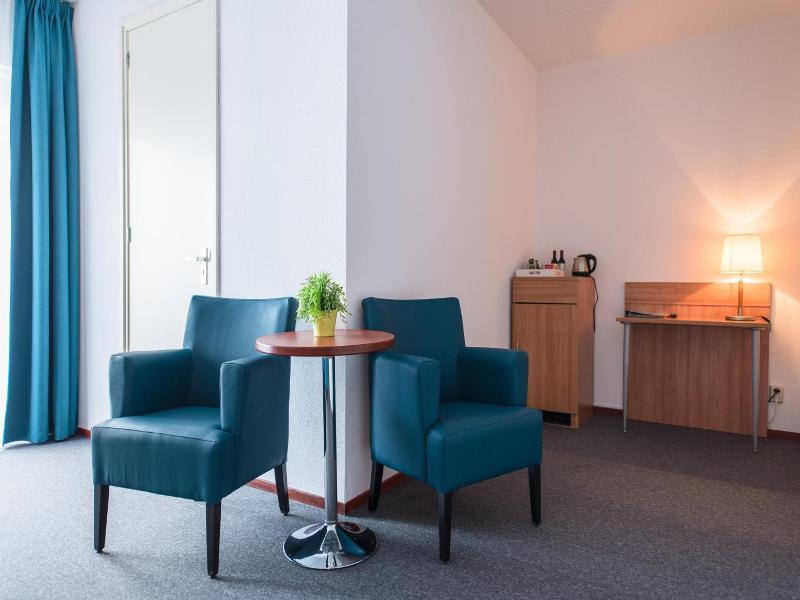 Hotel Nes image