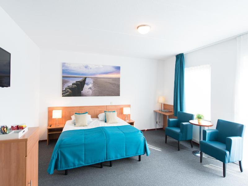 Hotel Nes image