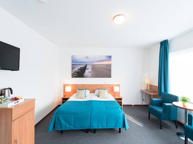 Hotel Nes image