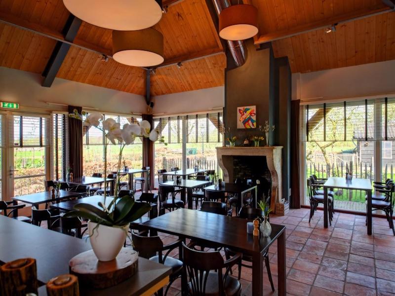Hotel Hof Van S Gravenmoer image