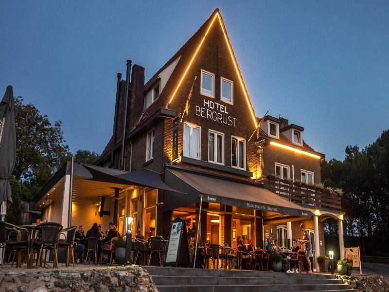 Hotel Bergrust — exterior view