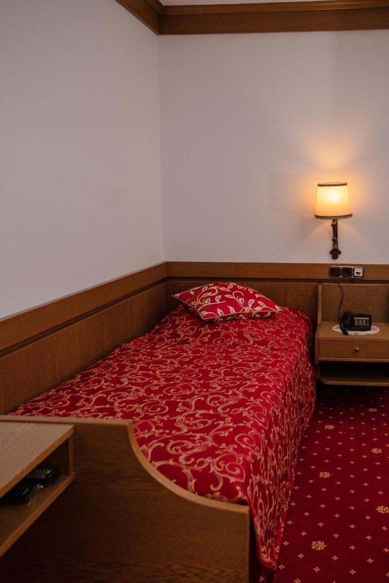 Hotel St Georg image
