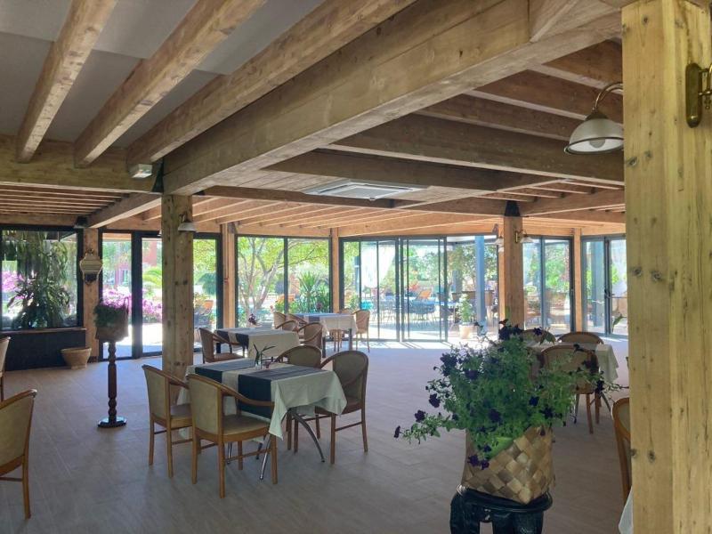 Tropic Hotel image